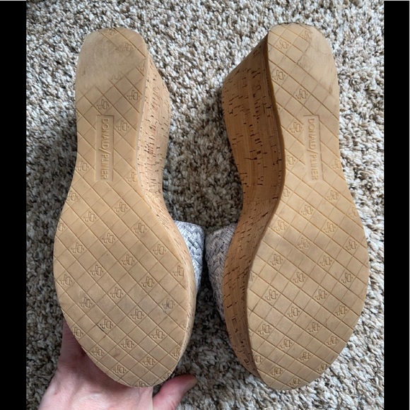DONALD J PLINER CLOE CORK WHIPSTITCH WEDGE SIZE 9 - Picture 4 of 13